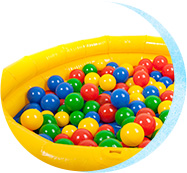 屋内用ジャングルジム＆プチボールプールコーナー